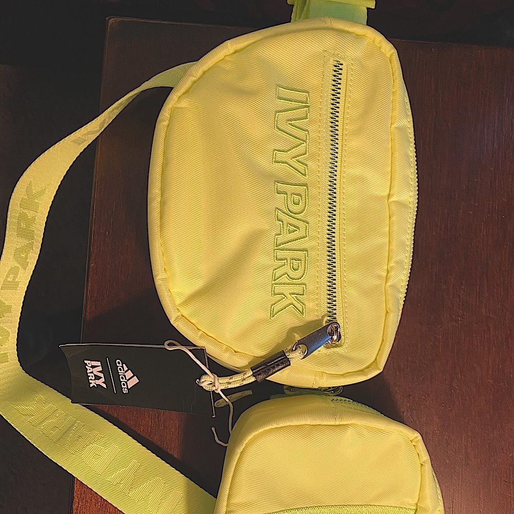 BRAND NEW Ivy Park Fanny Pack